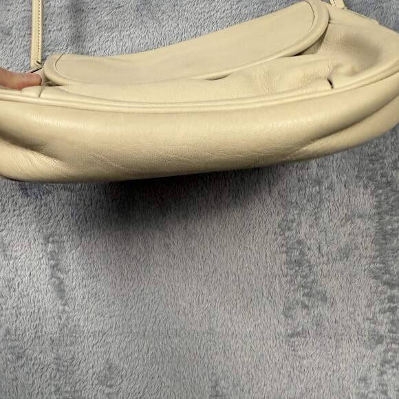 COACH Vintage Cafe Flap Bag Lightweights Glovetanned Cowhide Leather Bone 4111 - Picture 4 of 8